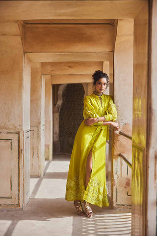 The fresh lemon yellow maxi dress has a vintage feel with  cutwork details. The dress is super chic for an beach party, a summer party or brunch. This dress will make you feel effortlessly elegant.