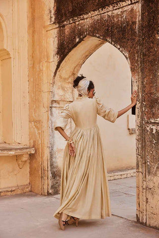 Back look of Ivory Linen Long length Drop Waist Maxi W Cutwork Scarf